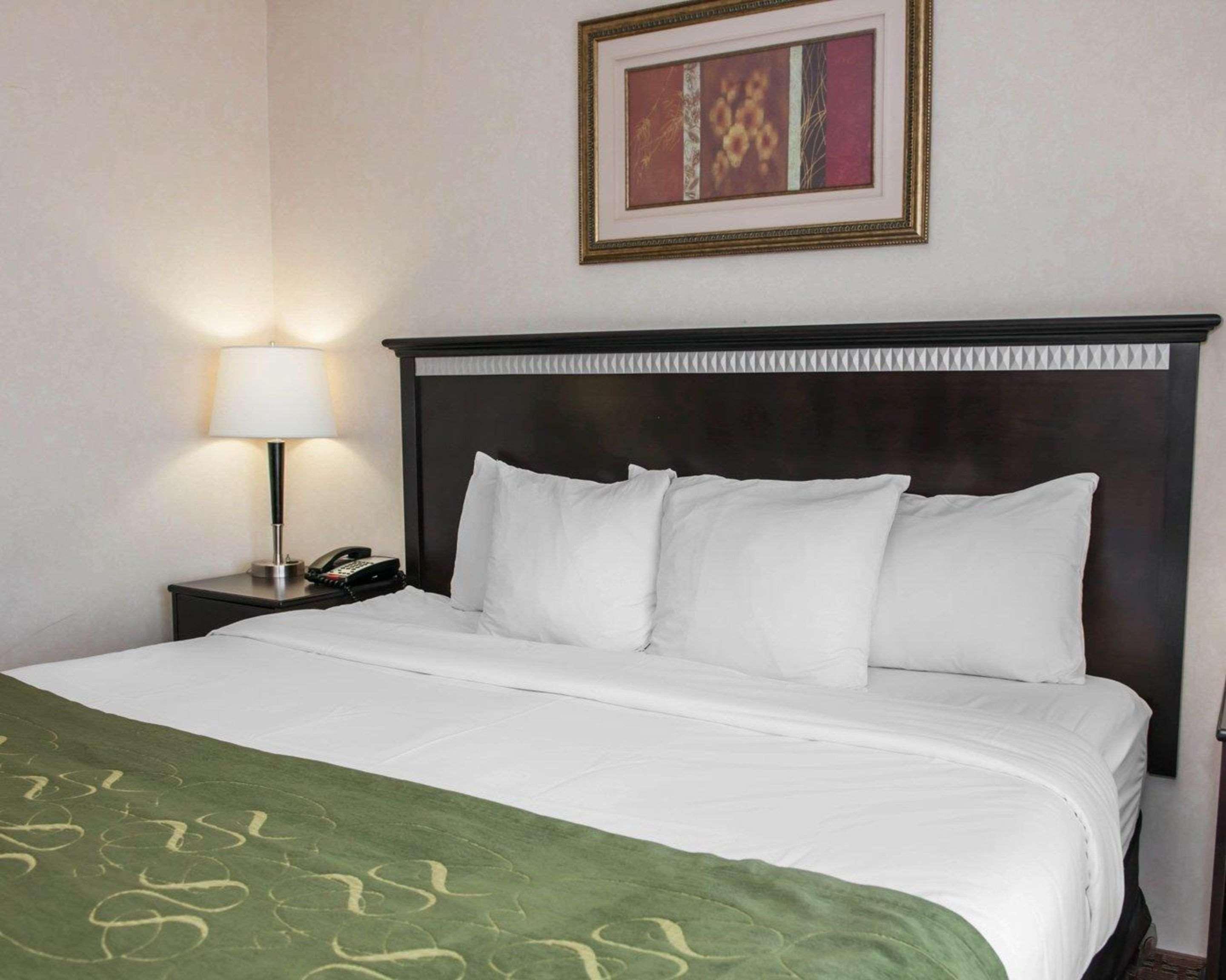 Comfort Suites Southport Exteriör bild