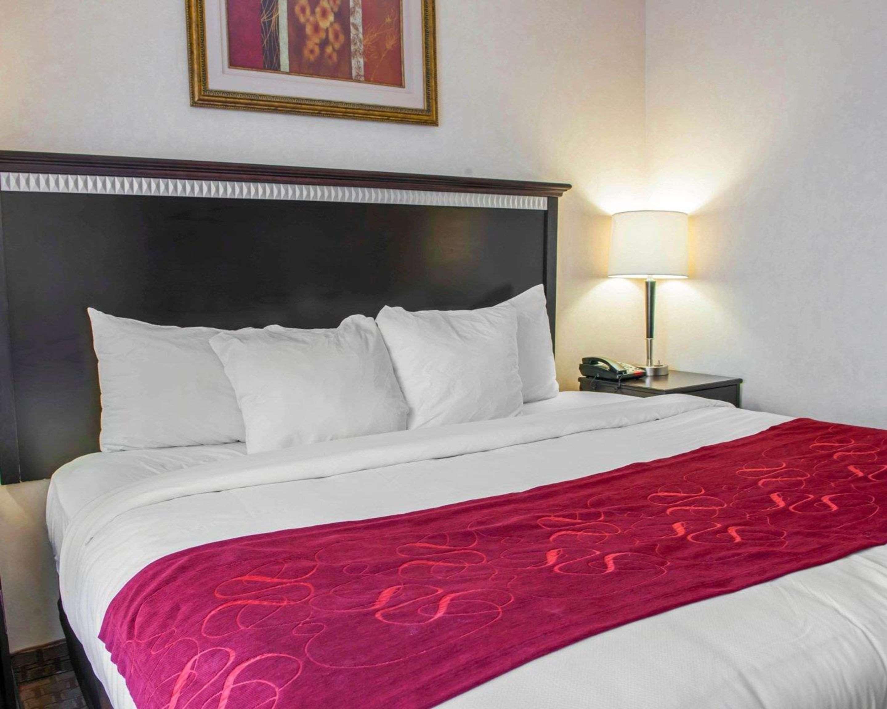 Comfort Suites Southport Exteriör bild