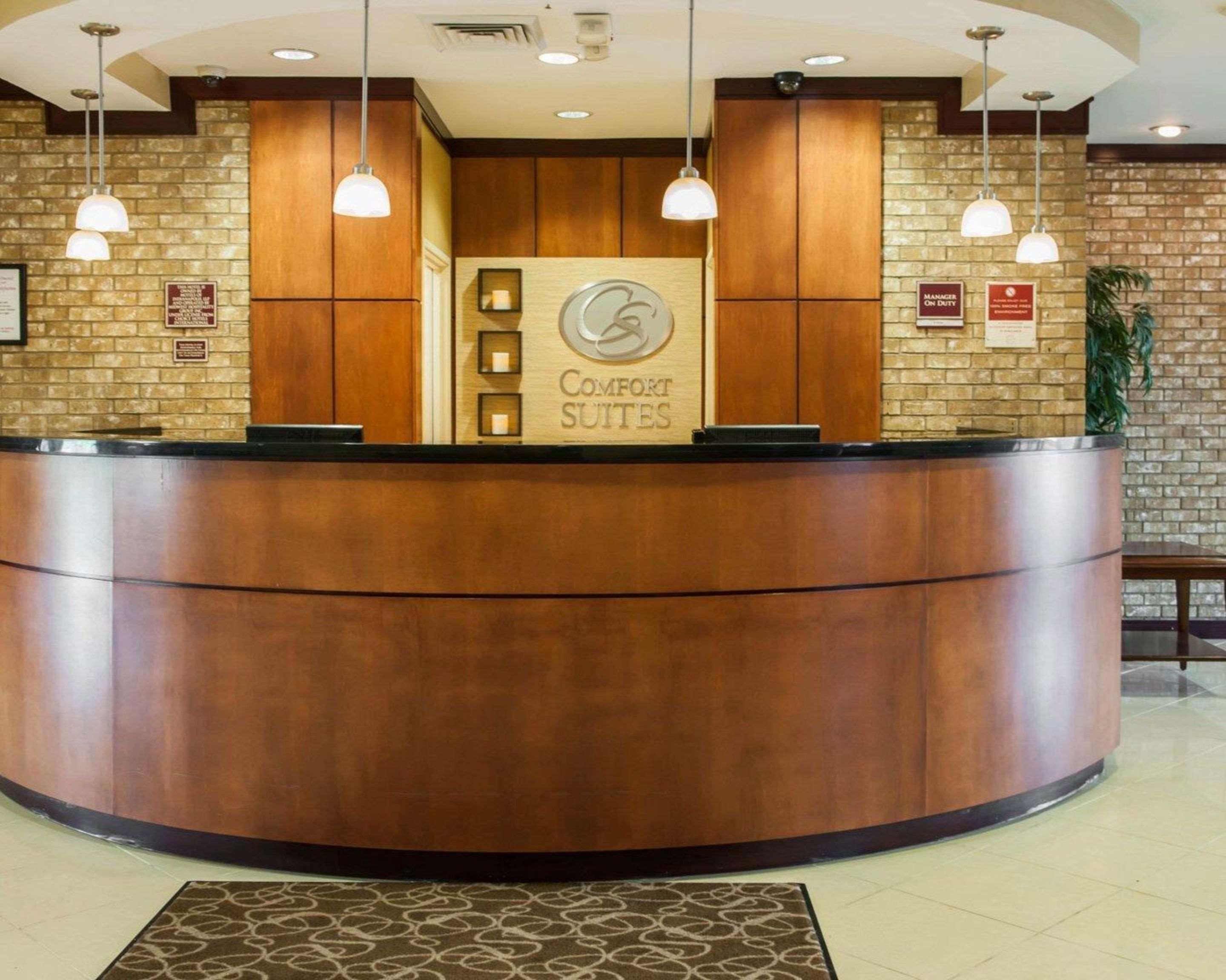 Comfort Suites Southport Exteriör bild