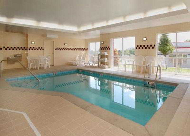 Comfort Suites Southport Exteriör bild