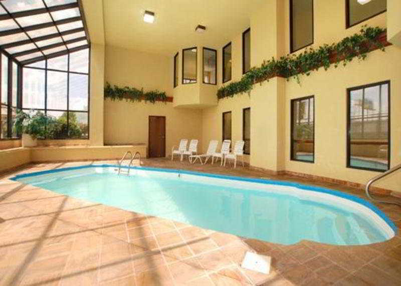 Comfort Suites Southport Exteriör bild