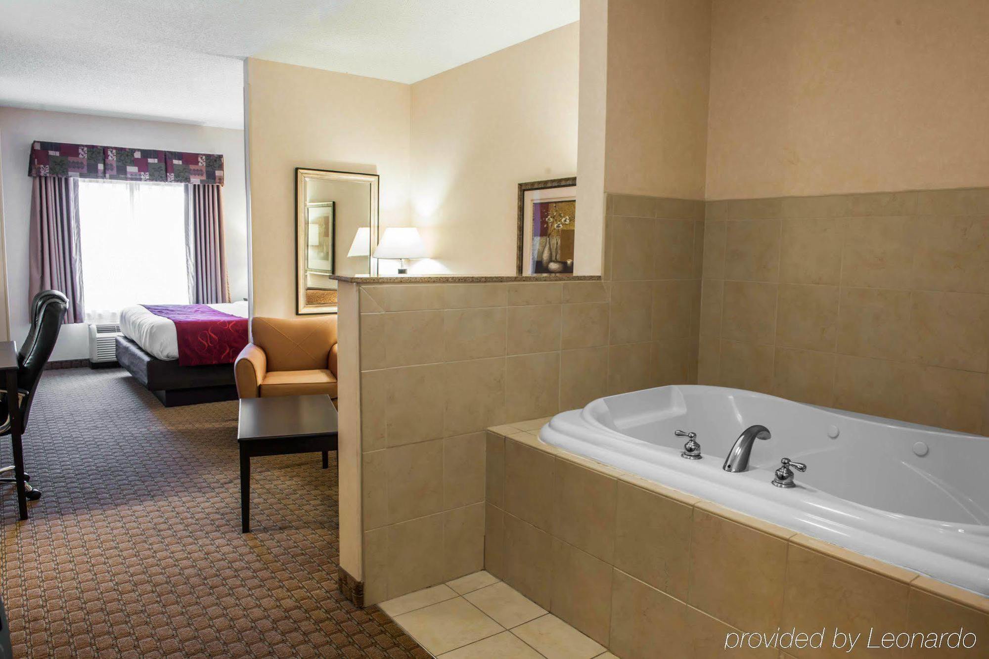 Comfort Suites Southport Exteriör bild
